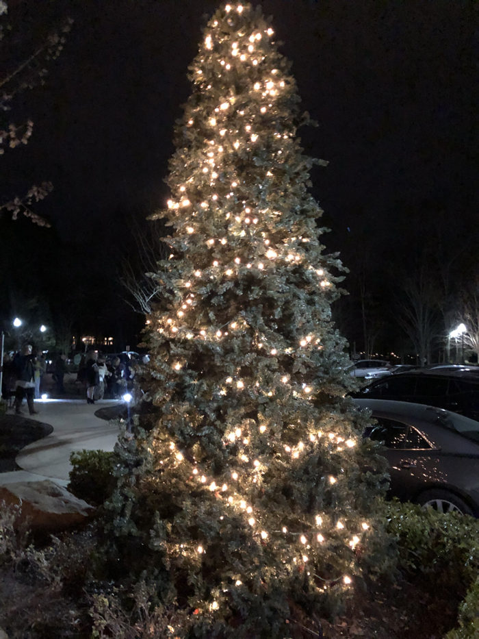 Baptist Hosts Annual Tree Lighting and Memorial Ceremony in December